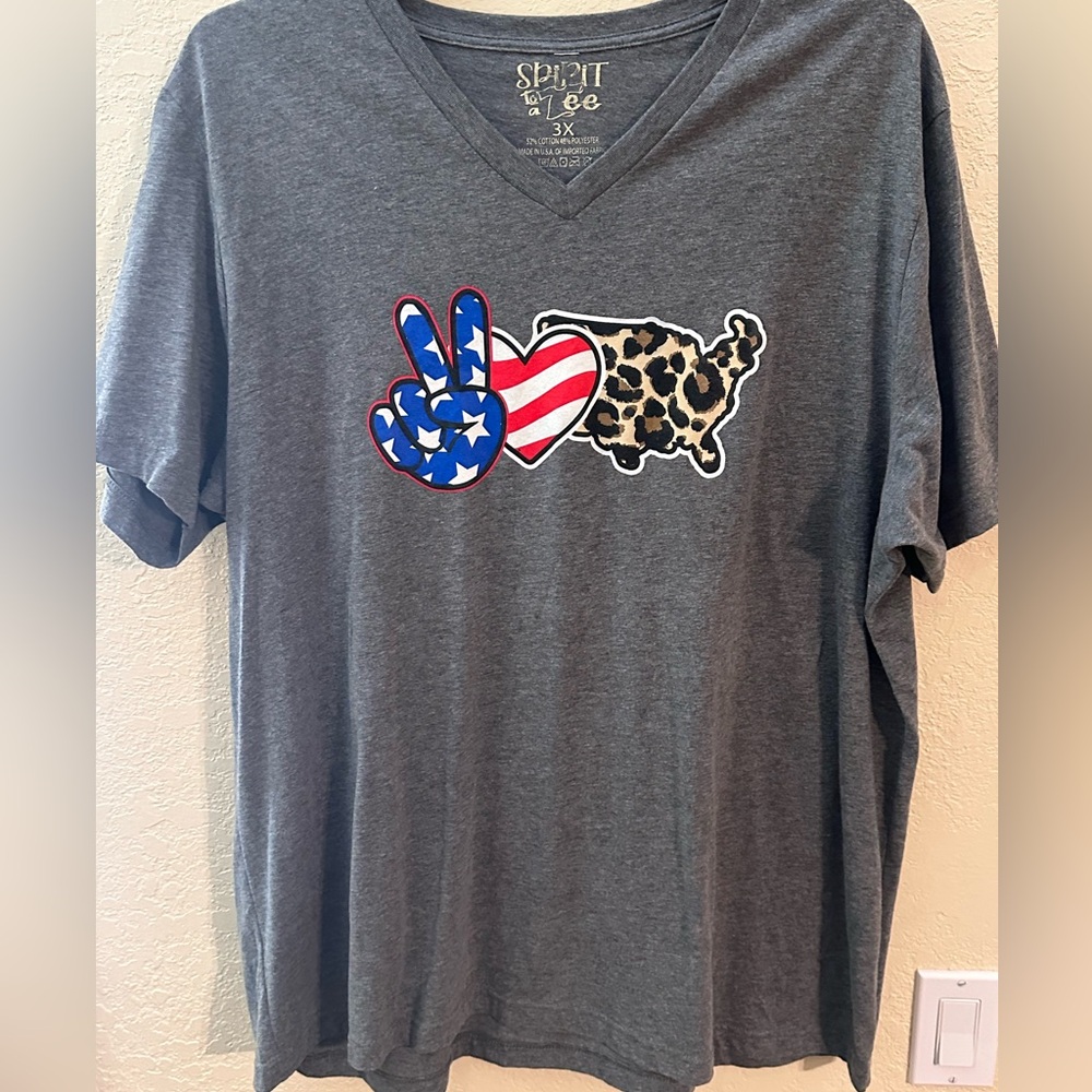 Gray women’s 3X Peace, Love, America t shirt